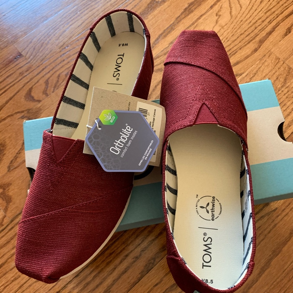 Toms black cherry alpargata 8.5 woman